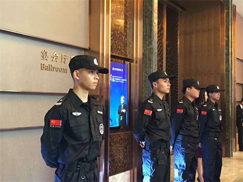 商场安保:构建安心购物环境背后的守护者